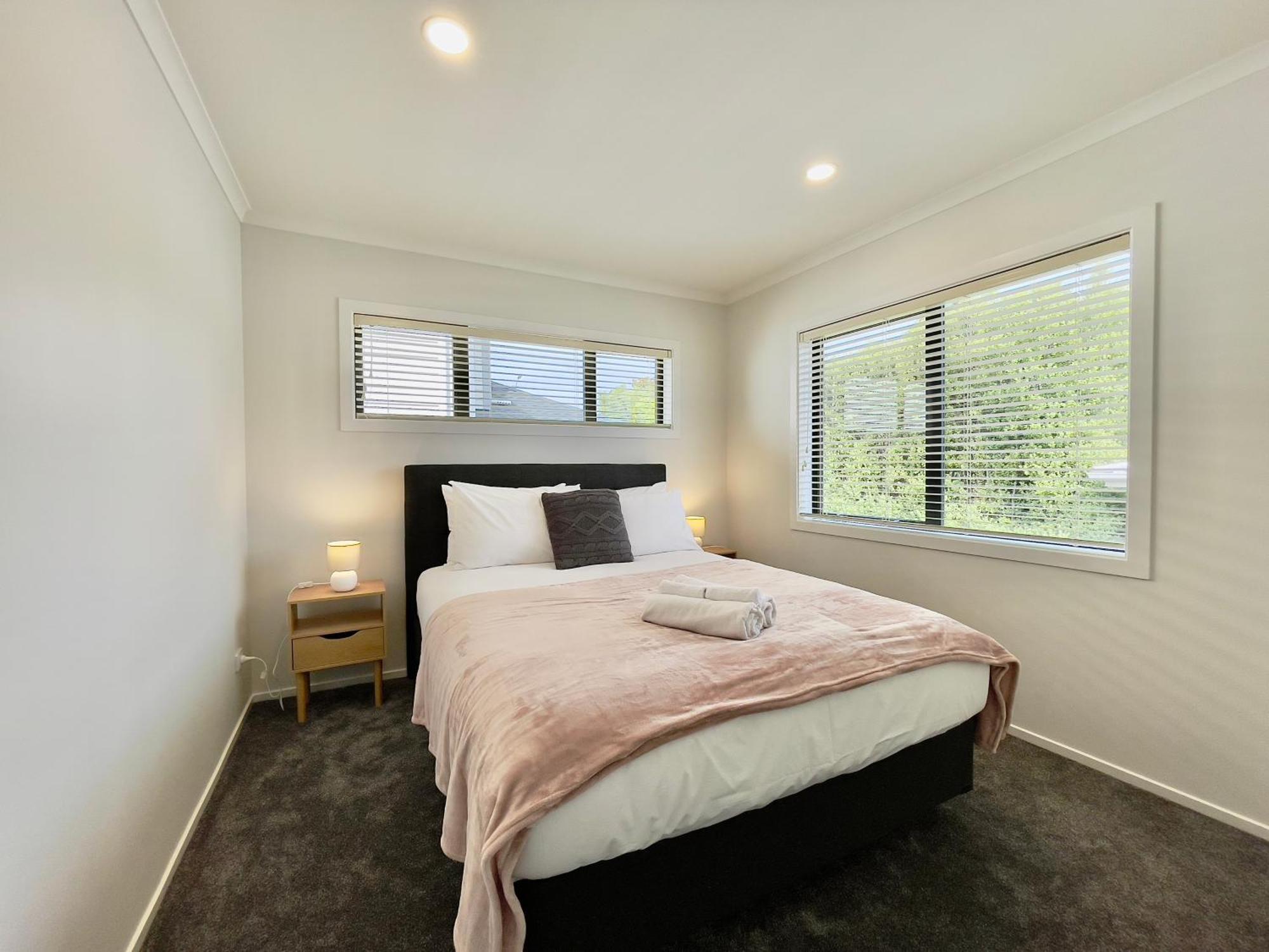 Sky Stars Brand-New Comfortable 3 & 4-Bedroom Houses Auckland Exterior photo
