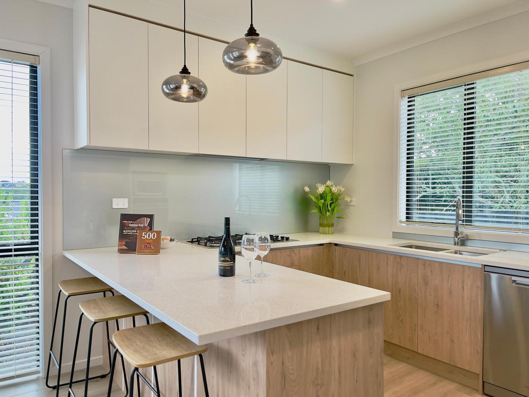 Sky Stars Brand-New Comfortable 3 & 4-Bedroom Houses Auckland Exterior photo